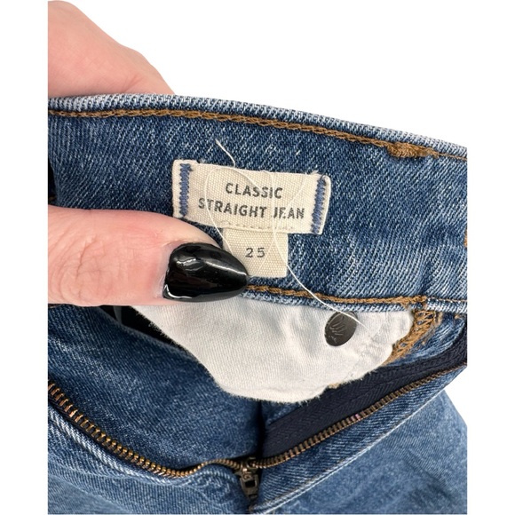 Madewell Classic Straight Jeans (25) - Picture 2 of 12